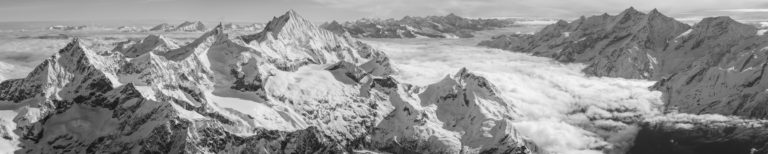 Alpes bernoises Mont Cervin - tableau photo panoramique en noir et blanc de montagne