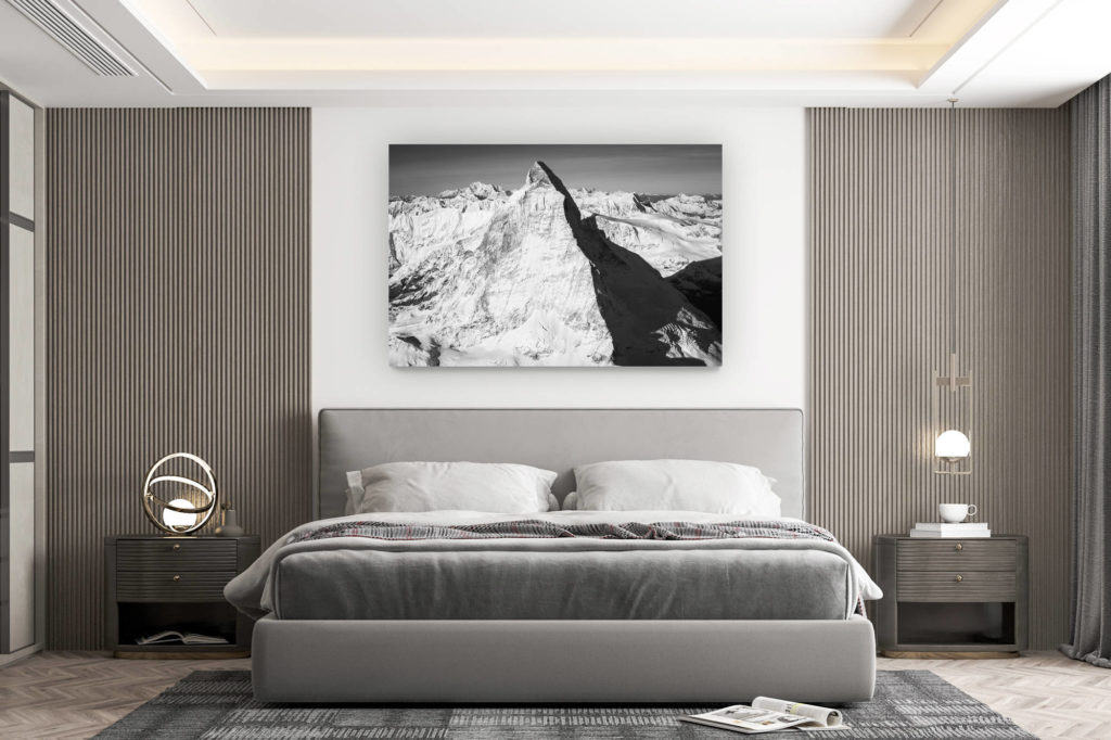 décoration murale chambre design - achat photo de montagne grand format - Cervin face est - photo noir et blanc du mont Cervin et de la montagne ensoleillée - arrête suisse du Hornli