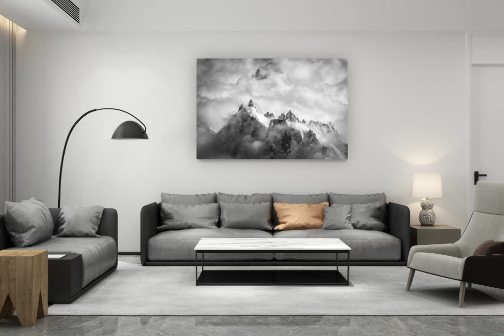 décoration salon contemporain suisse - cadeau amoureux de montagne suisse - Aiguilles de chamonix - aiguilles de chamonix panorama dans une mer de nuages et de brume après une tempête en montagne