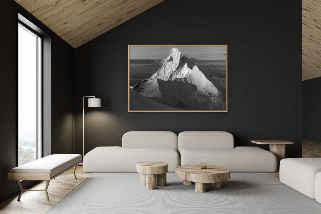 décoration chalet suisse - intérieur chalet suisse - photo montagne grand format - Mont Cervin noir et blanc - Image de lumiere de montagne en noir et blanc