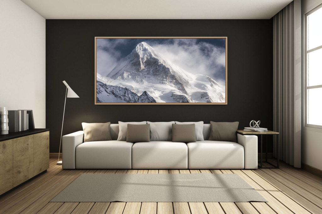 déco salon chalet rénové de montagne - photo montagne grand format -  - Dent Blanche - Sommet de la montagne rocheuse des Alpes dans une mer de nuage