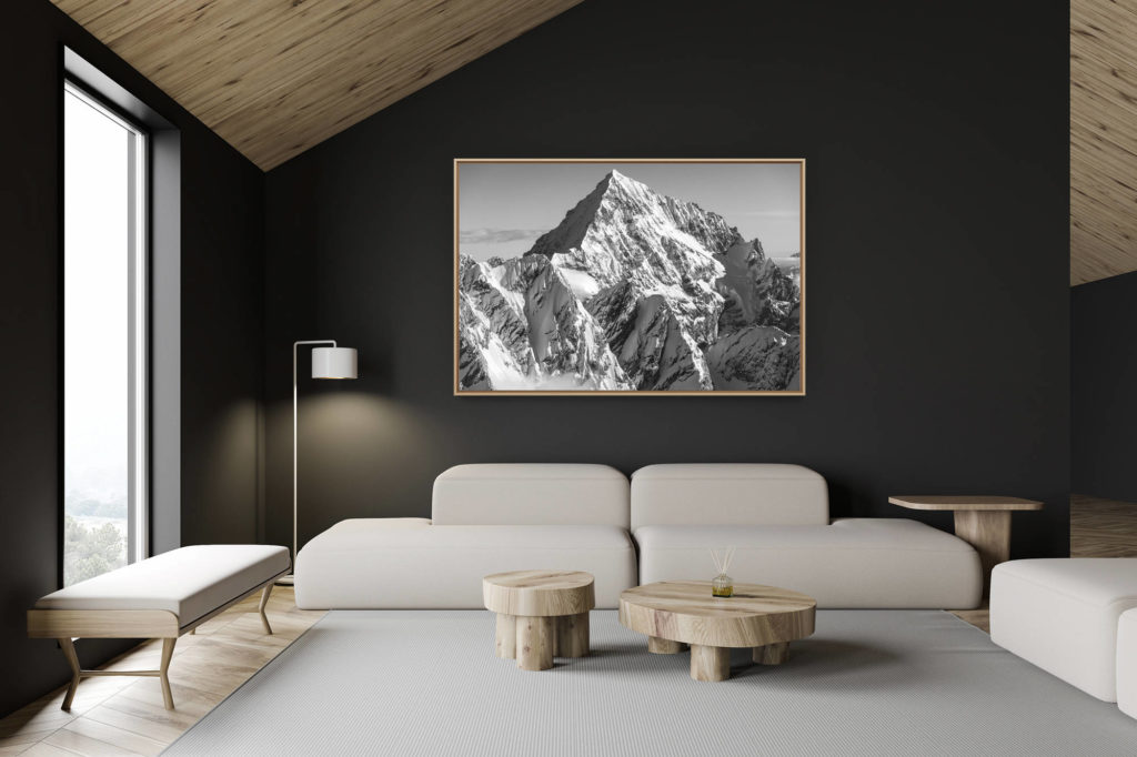 décoration chalet suisse - intérieur chalet suisse - photo montagne grand format - Dent Blanche Zermatt - Sommet de montagne en noir et blanc dans les Alpes Valaisannes et Engadine en Suisse