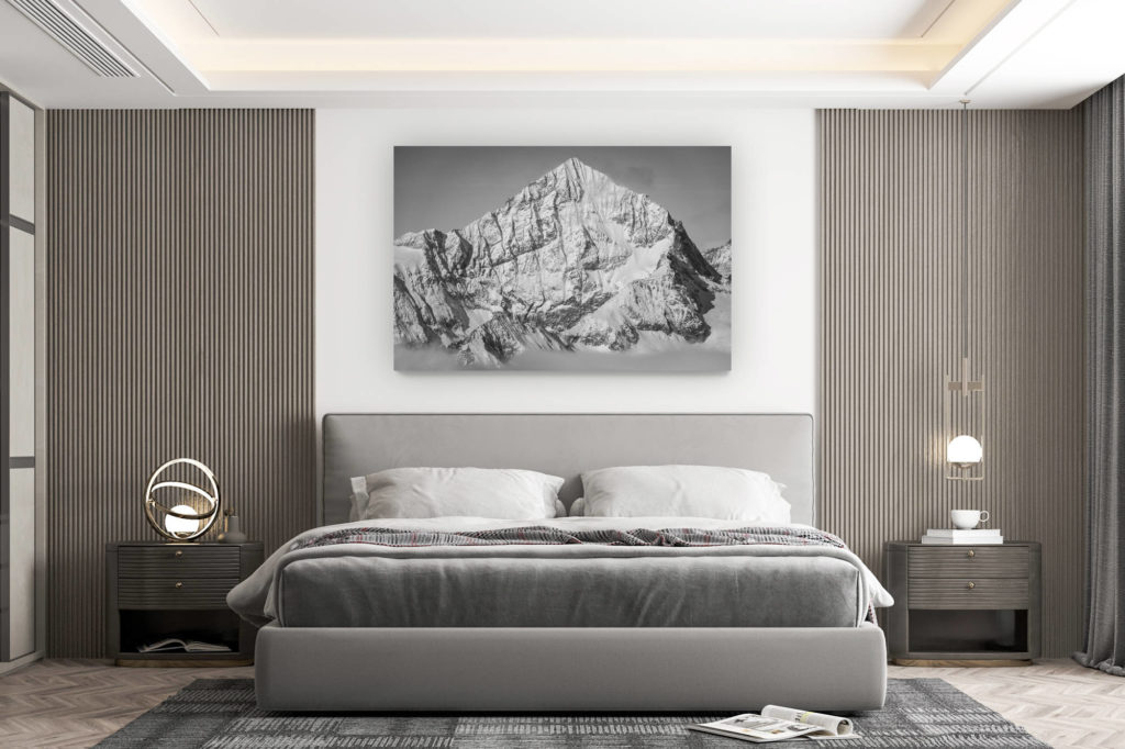 décoration murale chambre design - achat photo de montagne grand format - image de montagne a imprimer en noir et blanc - Dent Blanche Zermatt dans les nuages