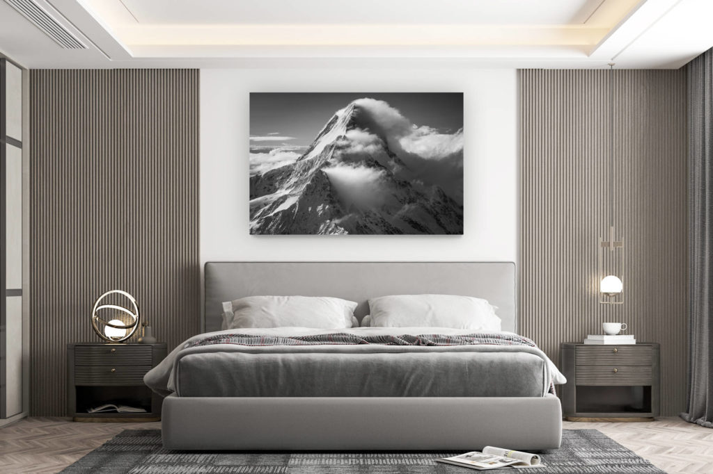 décoration murale chambre design - achat photo de montagne grand format - Photo de paysage de montagne noir et blanc du Lauteraarhorn et Schreckhorn dans les Alpes du canton de Berne en Suisse