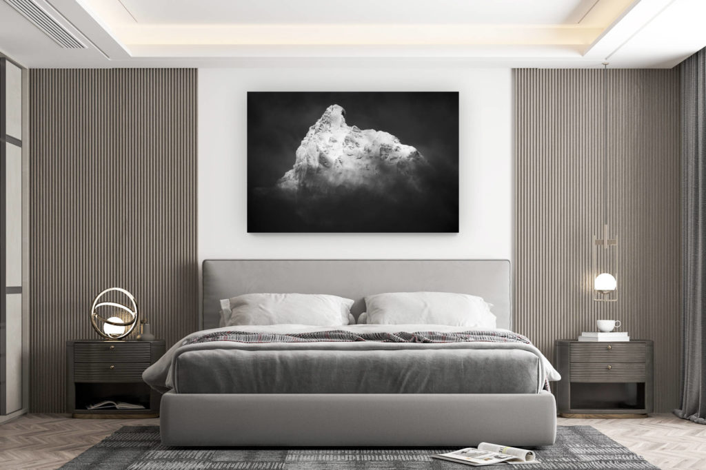 décoration murale chambre design - achat photo de montagne grand format - Le petit Muveran - sommet de montagne d'Ovronnaz noir et blanc dans une mer de brume et de nuages