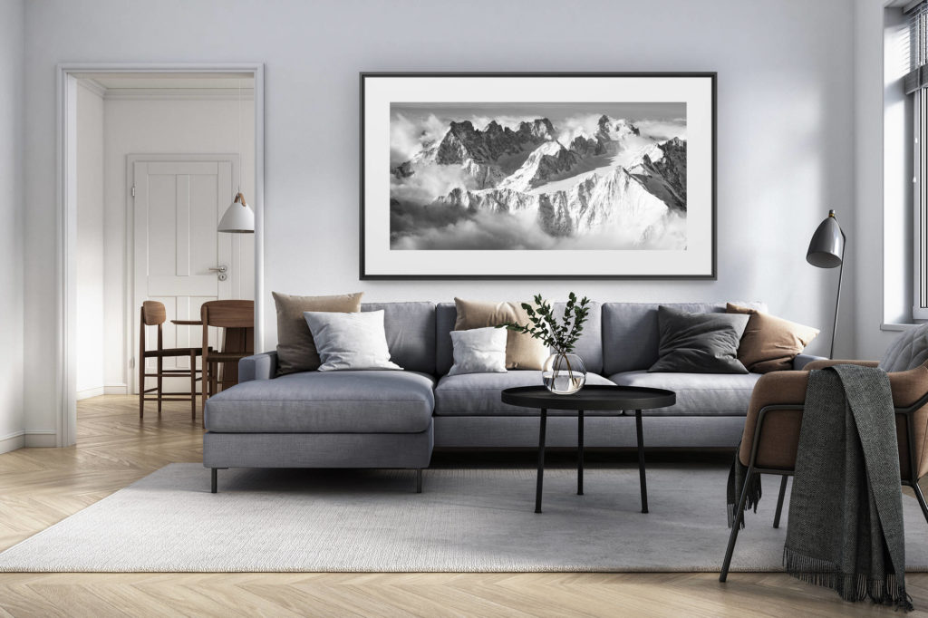 décoration intérieur salon rénové suisse - photo alpes panoramique grand format - Photographie panoramique du Massif des Ecrins - photo montagne noir et blanc