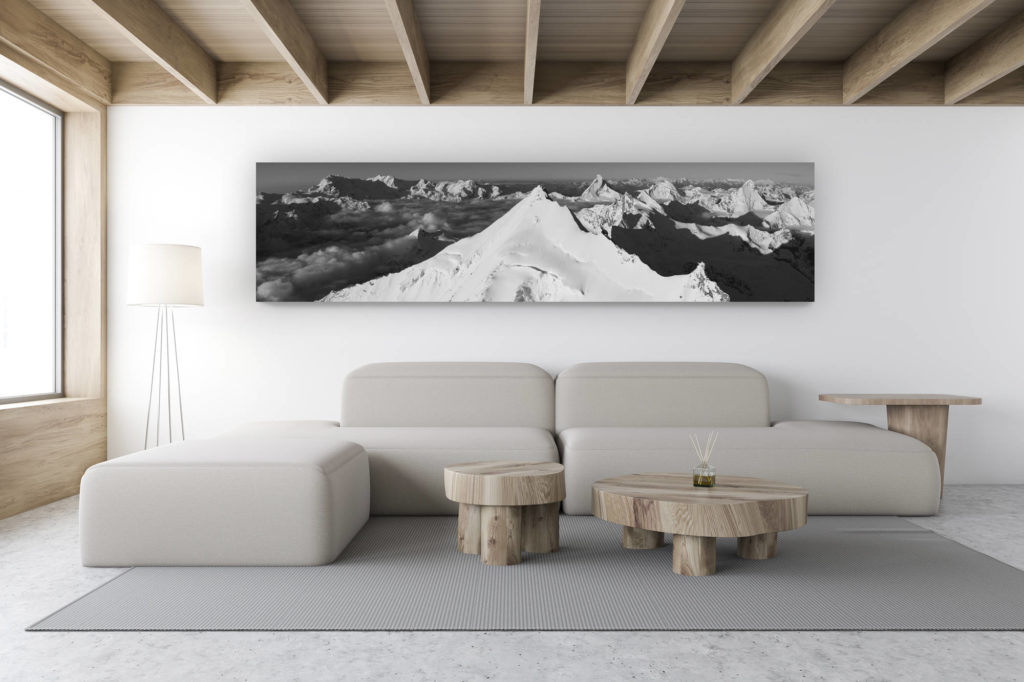 décoration intérieur chalet de montagne suisse - photo de montagne noir et blanc - Photo panoramique noir et blanc d'une mer de nuage en montagne dans la vallée de Zermatt Val d'Anniviers