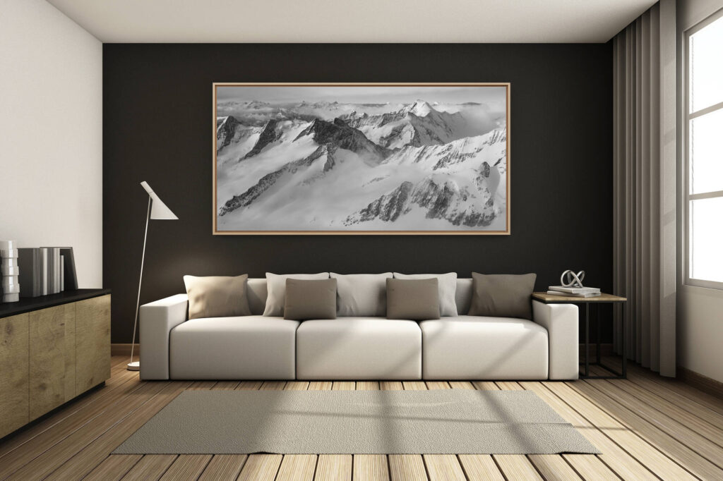 déco salon chalet rénové de montagne - photo montagne grand format -  - Glacier des Alpes Oberland - Photo panoramique des montagnes suisses bernoises en noir et blanc