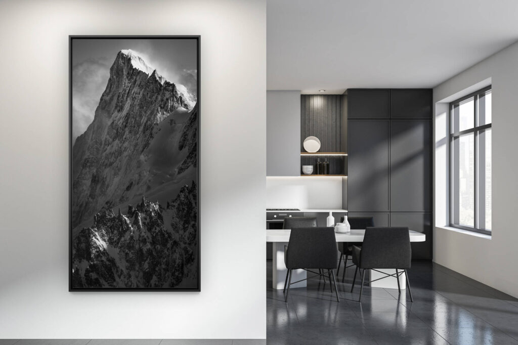 décoration cuisine contemporaine - photo montagne grand format noir et blanc - Grandes Jorasses - image de montagne face nord grandes jorasses - photo montagne sous la neige