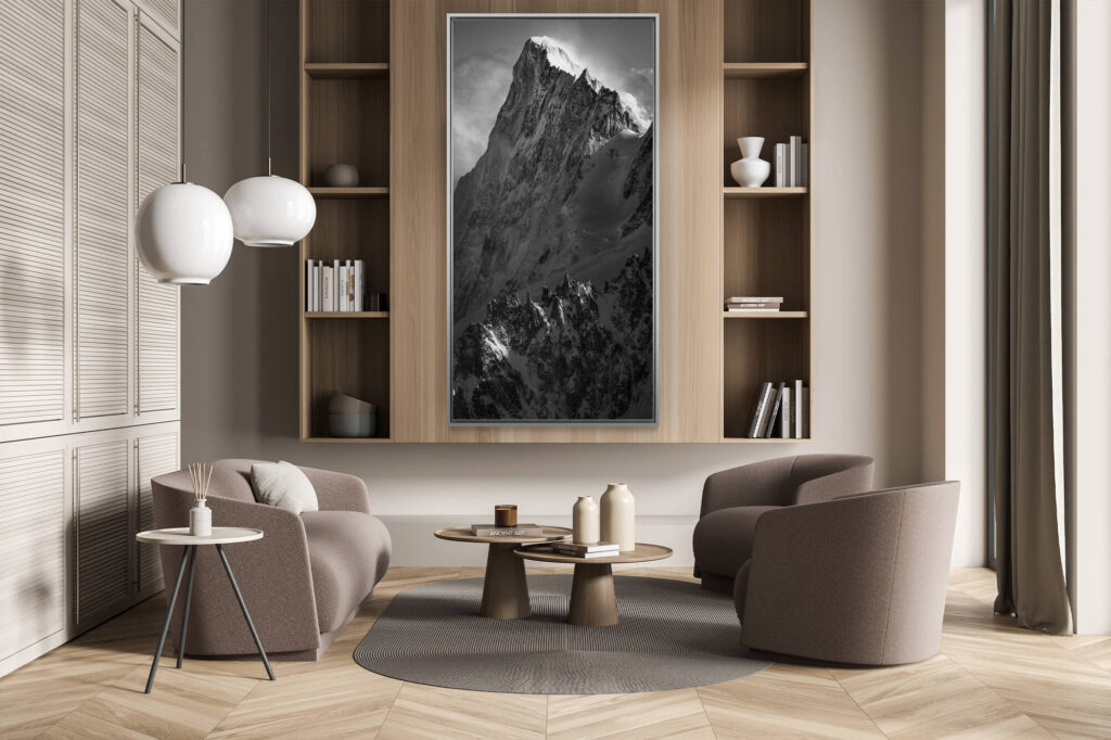 décoration salon suisse amoureux montagne - décoration murale verticale - Grandes Jorasses - image de montagne face nord grandes jorasses - photo montagne sous la neige