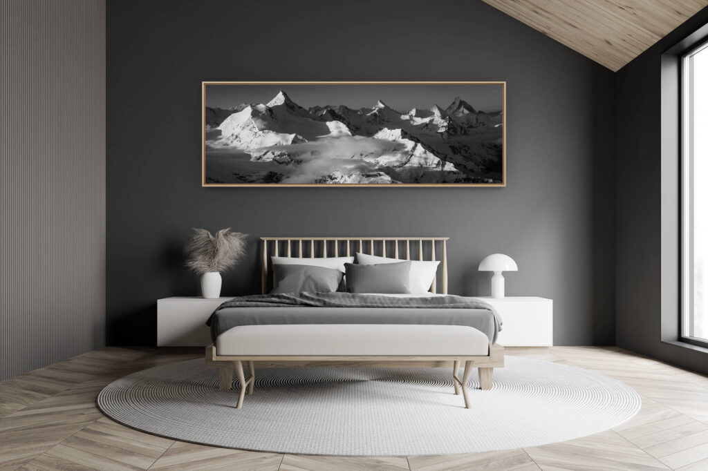 décoration chambre adulte moderne dans petit chalet suisse- photo montagne grand format - Image montagne Valais suisse - Photo de montagne en noir et blanc Alpes - tableau panorama montagne - photo montagne coucher de soleil