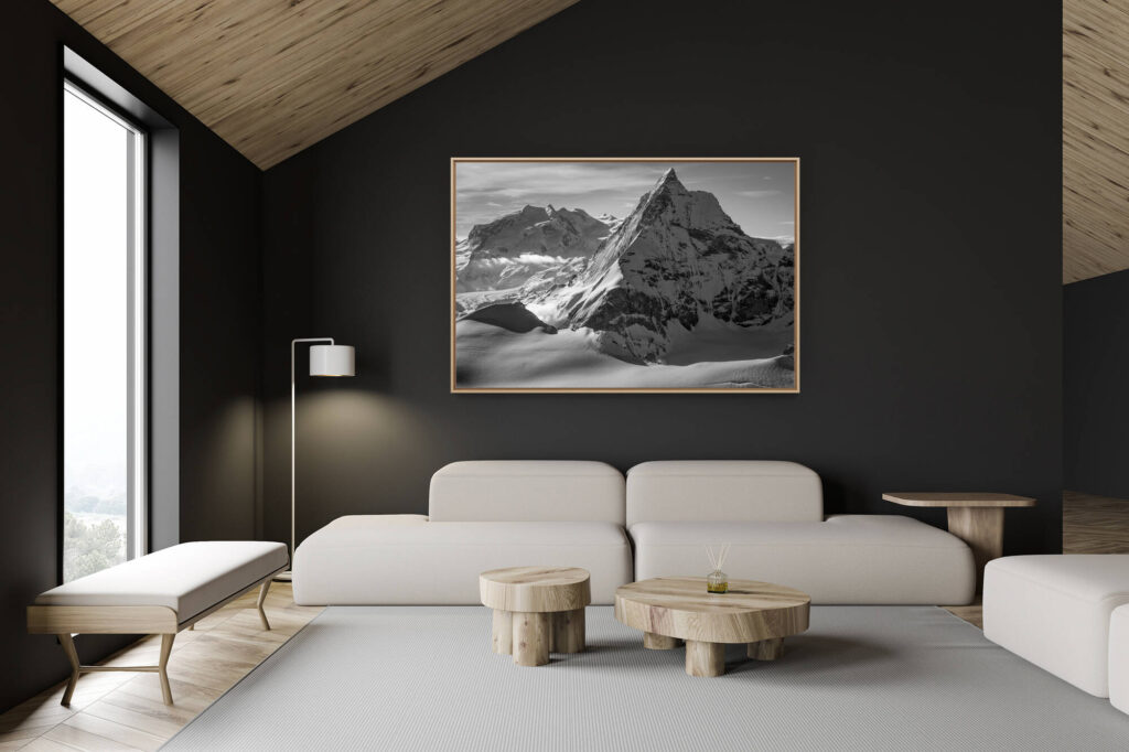 décoration chalet suisse - intérieur chalet suisse - photo montagne grand format - Monte Rosa - Matterhorn - Massif du Mont Rose et photo noir et blanc du Mont Cervin sous les rayons de soleil - Pointe Dufour sommet de Suisse.